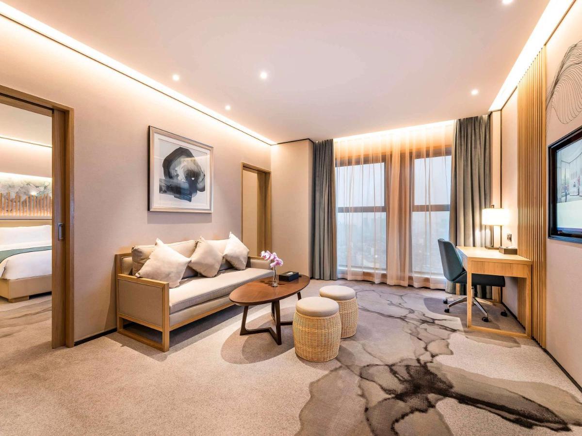 Mercure Chengdu Huapaifang Zewnętrze zdjęcie