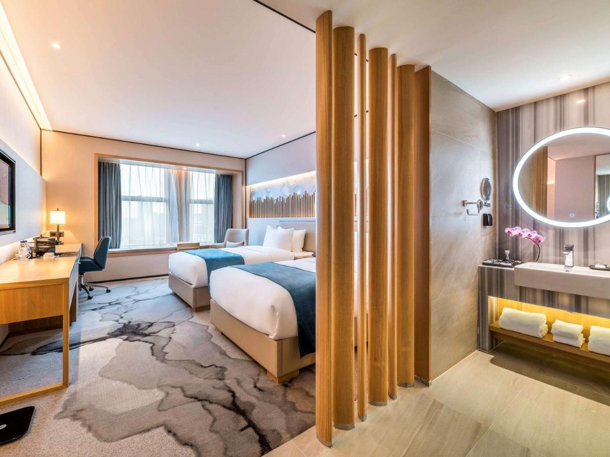 Mercure Chengdu Huapaifang Zewnętrze zdjęcie