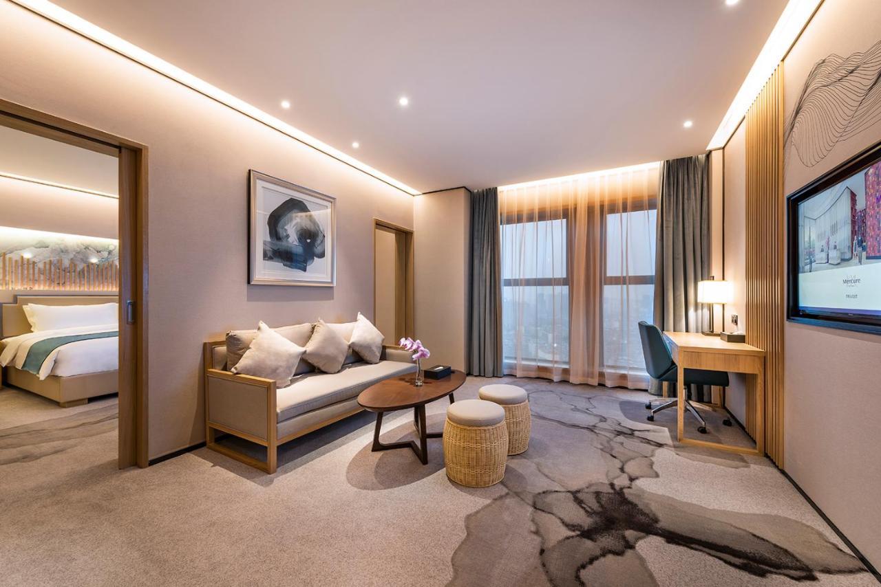 Mercure Chengdu Huapaifang Zewnętrze zdjęcie