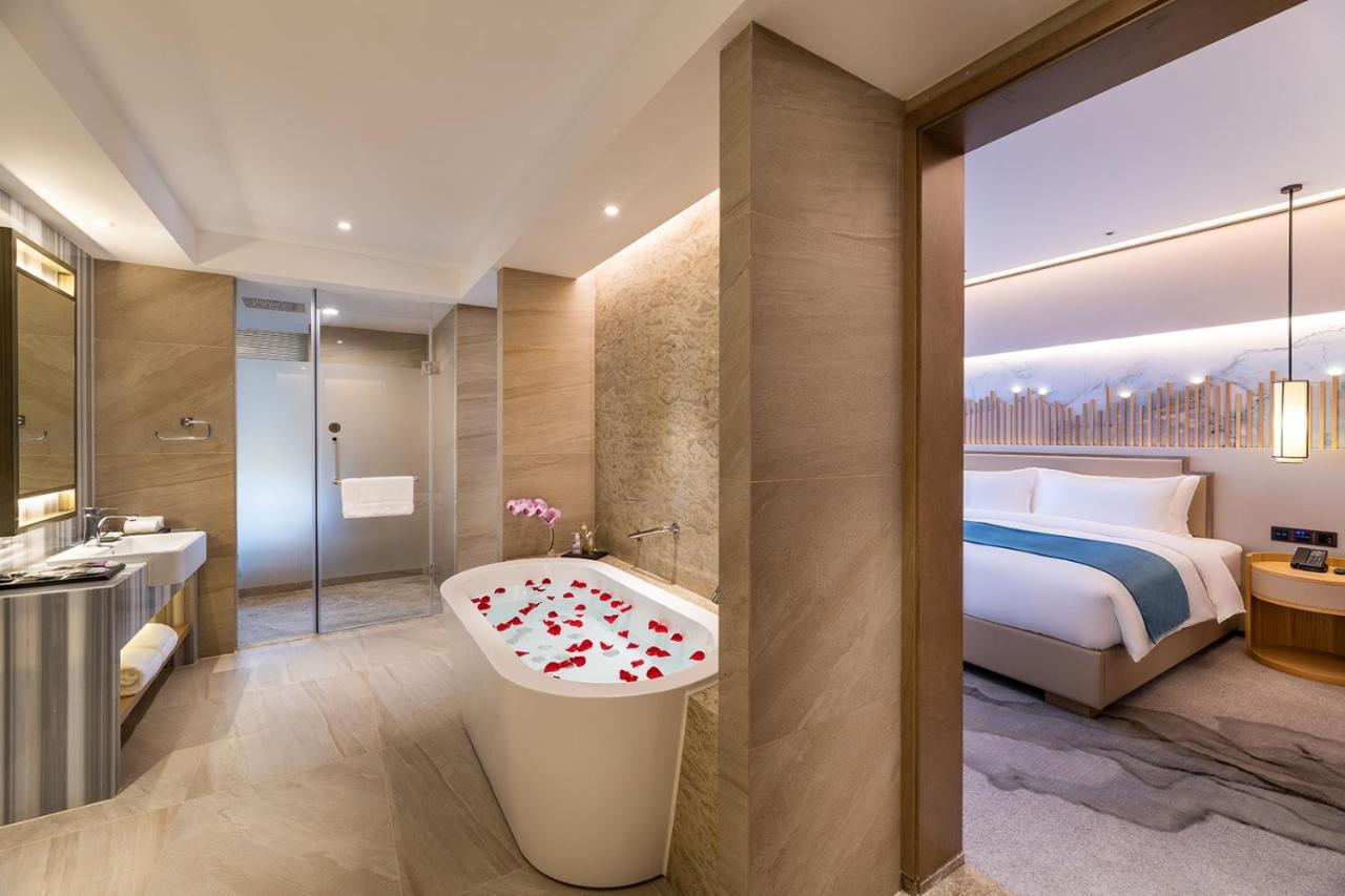 Mercure Chengdu Huapaifang Zewnętrze zdjęcie