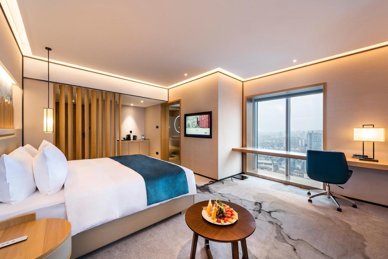Mercure Chengdu Huapaifang Zewnętrze zdjęcie