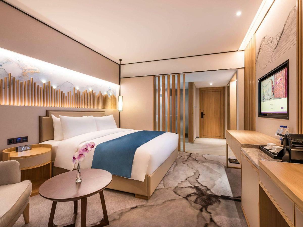 Mercure Chengdu Huapaifang Zewnętrze zdjęcie