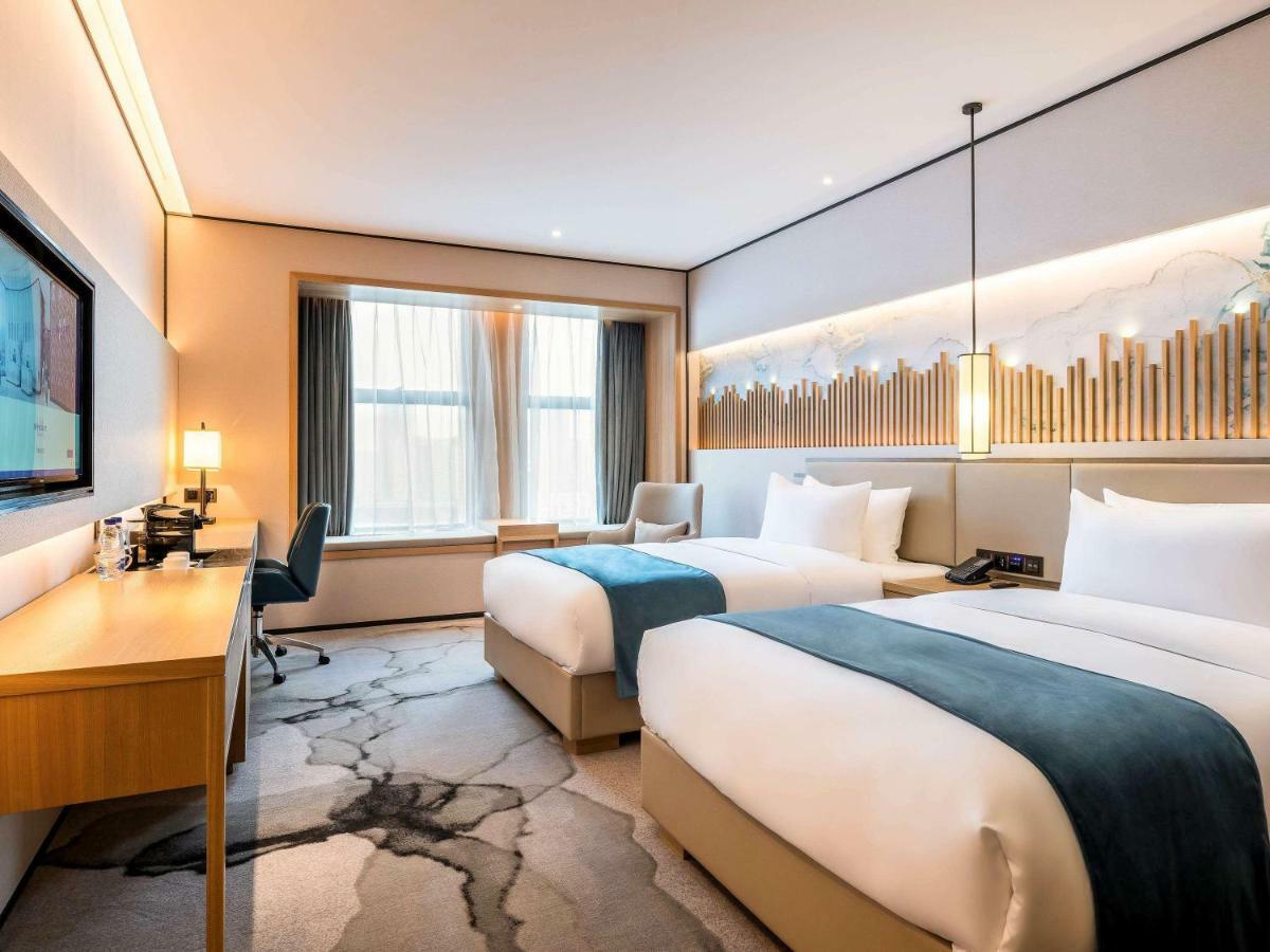 Mercure Chengdu Huapaifang Zewnętrze zdjęcie